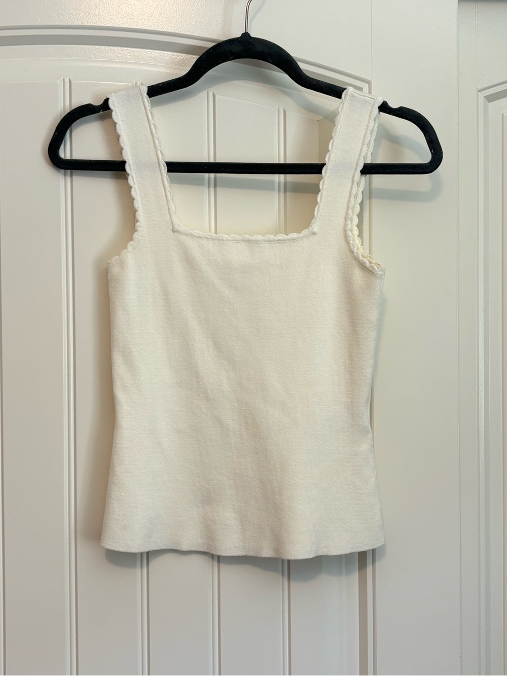 Sézane Luna top in ecru square neckline with scalloped edges size XS - Picture 2 of 6